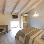 酒店 Palascia Wellness Relais 3*